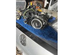 Megane 3 sağ far mercek merceği ve beyni beyin