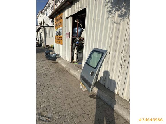 Kango kangoo sağ sürgülü kapı sol sürgülü kapı hatasız boyasız