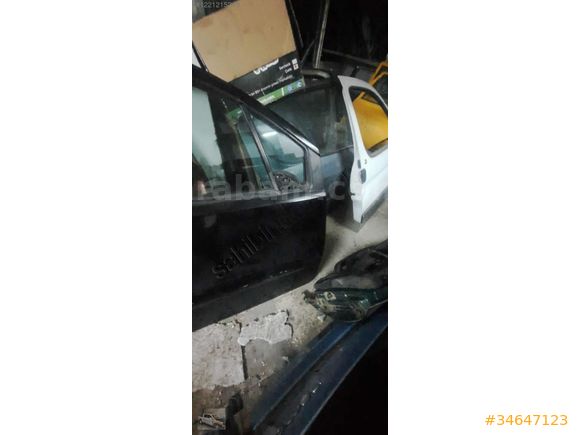 Berlingo sağ ön kapı sağ arka kapı