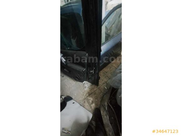 Berlingo sağ ön kapı sağ arka kapı