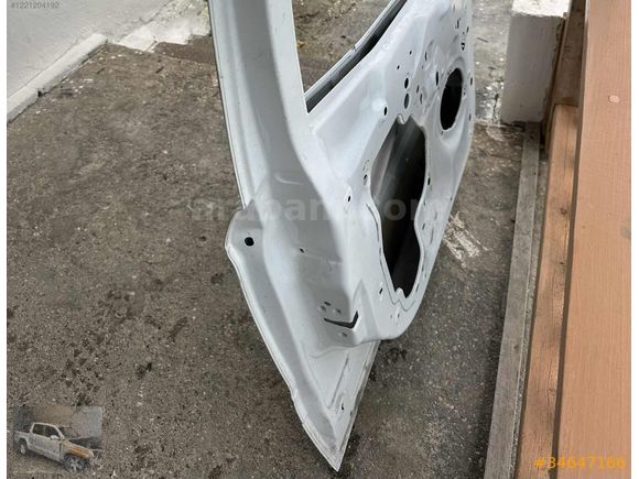 Courrier courier sol ön kapı
