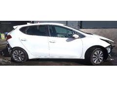 Kia Ceed sol ön kapı sağ ön kapı arka kapı bagaj