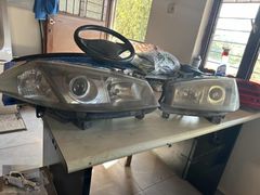 Megane 2 megan 2 orjinal mercekli far