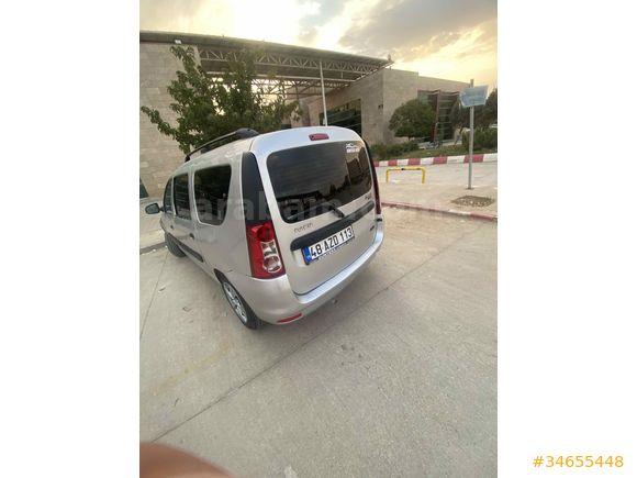 Sahibinden Dacia Logan 1.6 MCV Laureate 2009 Model 