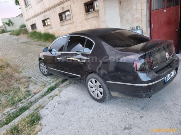 Sahibinden Volkswagen Passat 1.6 FSi Comfortline 2006 Model  250.000 km Diğer