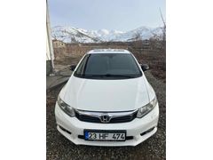 Sahibinden Honda Civic 1.6 i-VTEC ECO Elegance 2013 Model 
