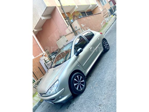 Sahibinden Peugeot 206 1.4 X-Design 2006 Model 