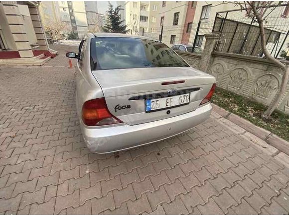Sahibinden Ford Focus 1.6 Ambiente 1999 Model 