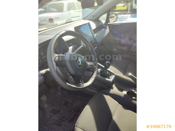 Sahibinden Renault Clio 1.0 SCe Joy 2022 Model