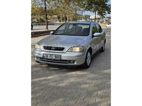 KÜÇÜKER OTOMOTİVDEN ASTRA 1.6 İLK SAHİBİNDEN ÇOK TEMİZ