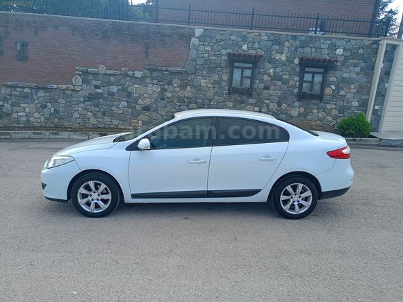 2012 MODEL TEMİZ OTOMATİK FLUENCE 1.5 DCI