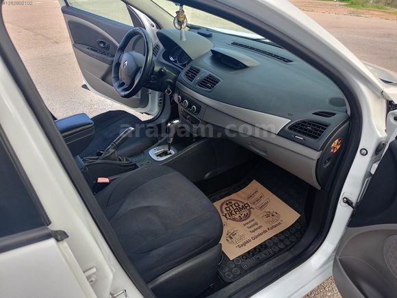 2012 MODEL TEMİZ OTOMATİK FLUENCE 1.5 DCI