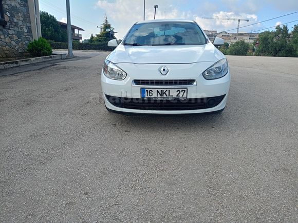 2012 MODEL TEMİZ OTOMATİK FLUENCE 1.5 DCI
