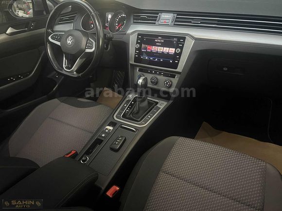 ŞAHİN AUTO 2020 PASSAT 1.6 TDİ İMPRESSİON CAM TAVAN BOYASIZ