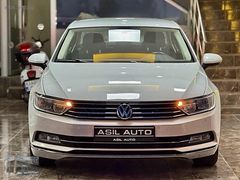 2015 VW Passat 1.6 TDI DSG Comfortline 214
.000 Km FULL SERVİS