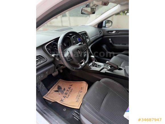 Sahibinden Renault Megane 1.5 Blue DCI Touch 2020 Model 