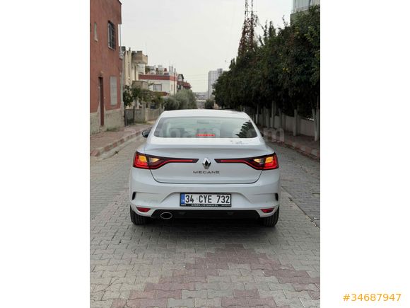 Sahibinden Renault Megane 1.5 Blue DCI Touch 2020 Model 