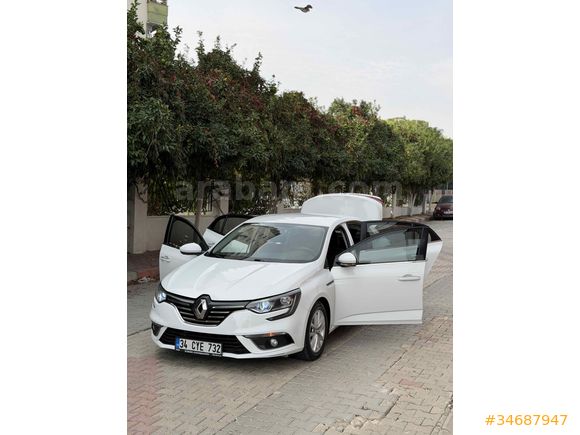 Sahibinden Renault Megane 1.5 Blue DCI Touch 2020 Model 