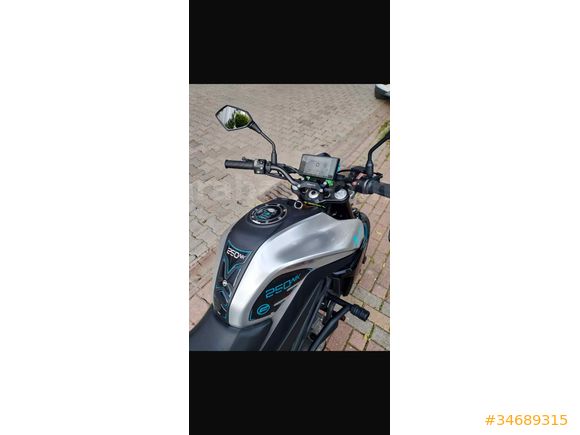 Sahibinden CFmoto 250NK 