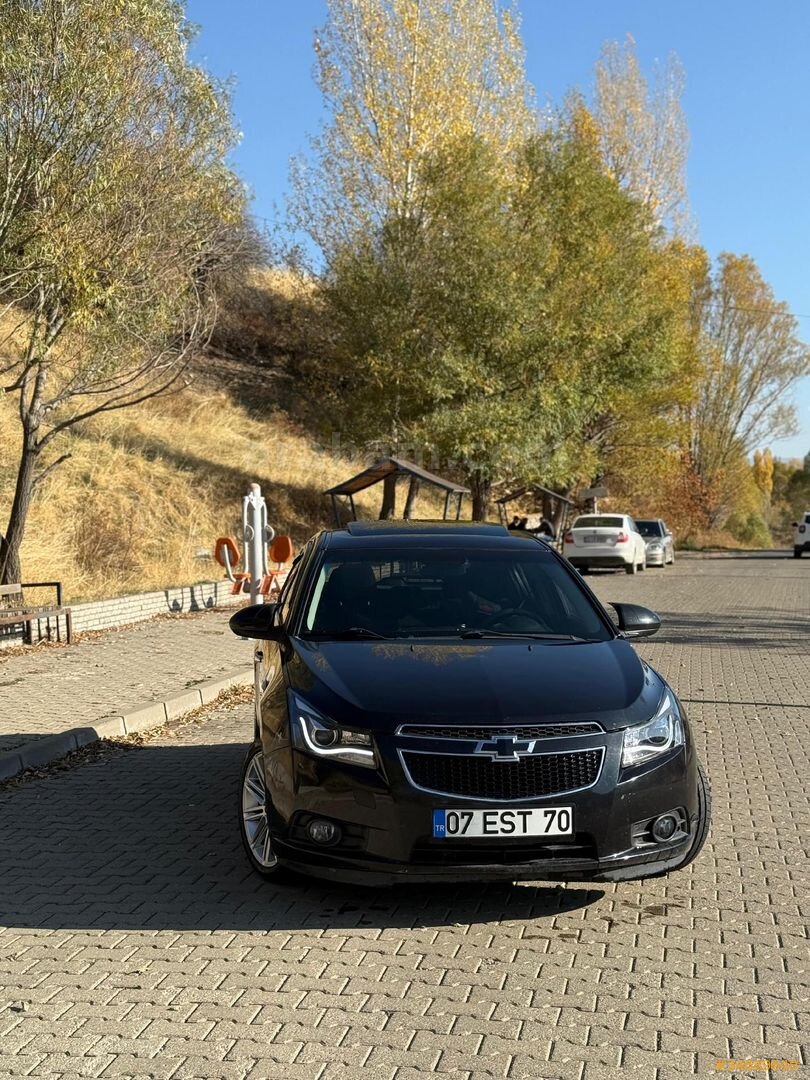 Sahibinden Chevrolet Cruze 1.6 LT 2012 Model Elazığ 206.000 km Siyah 6