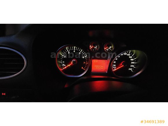 Sahibinden Ford Focus 1.6 Comfort 2010 Model