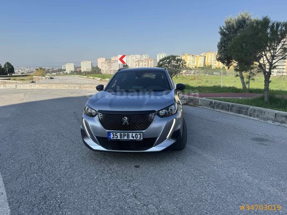 Sahibinden Peugeot 2008 1.2 PureTech allure 2023 Model İzmir 31.500 km Gri (Gümüş)