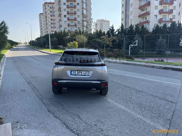 Sahibinden Peugeot 2008 1.2 PureTech allure 2023 Model İzmir 31.500 km Gri (Gümüş)