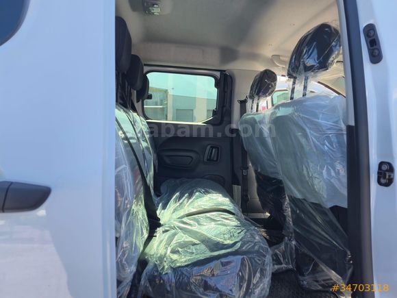 Sahibinden Fiat Doblo Combi 1.2 PureTech Easy 2025 Model