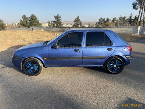 Sahibinden Ford Fiesta 1.25 Flair 2001 Model 