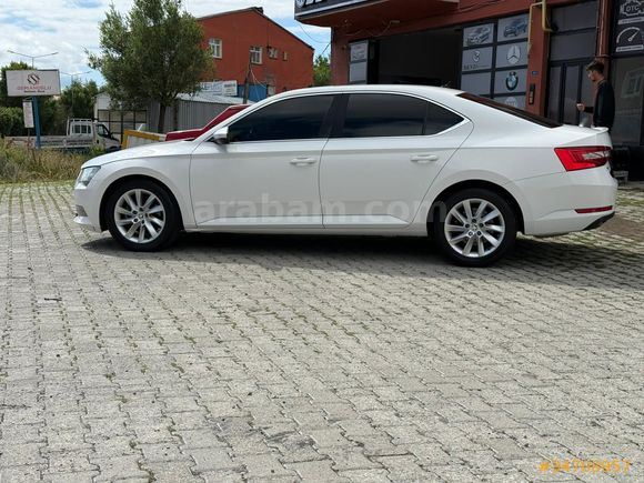 Sahibinden Skoda SuperB 1.4 TSI Style 2015 Model