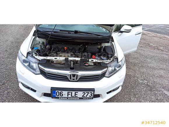 Sahibinden Honda Civic 1.6 i-VTEC ECO Elegance 2014 Model