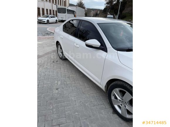 SKODA OCTAVIA