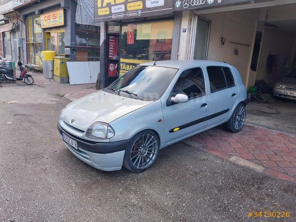 Galeriden Renault Clio 1.6 RT 2000 Model Tokat
