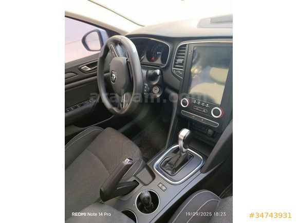 Sahibinden Renault Megane 1.5 Blue DCI Joy 2020 Model