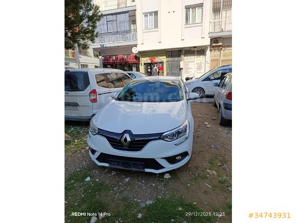 Sahibinden Renault Megane 1.5 Blue DCI Joy 2020 Model