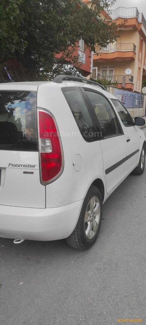 Sahibinden Skoda Roomster 1.2 Dinamik 2010 Model Ankara 163.600 km Beyaz 6