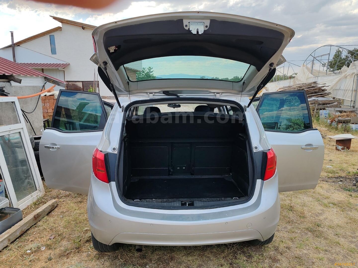 Sahibinden Opel Meriva 1.3 CDTI EcoFlex Cosmo 2011 Model Kütahya 316.250 km Gri (metalik) 4