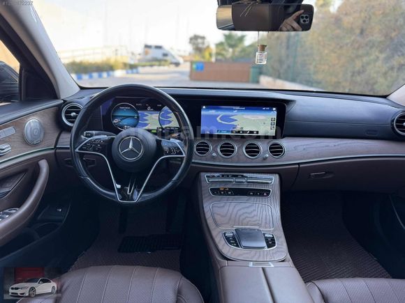 E 300 D Hybrid 4Matic Exclusive Vakum/Hayalet/Nav./E.Bagaj/Taba