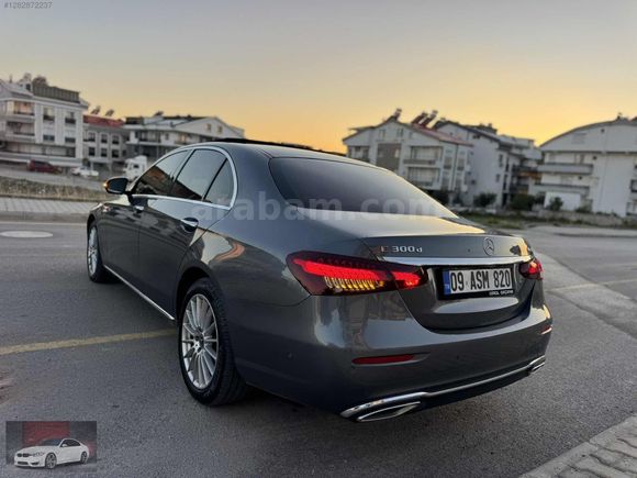 E 300 D Hybrid 4Matic Exclusive Vakum/Hayalet/Nav./E.Bagaj/Taba