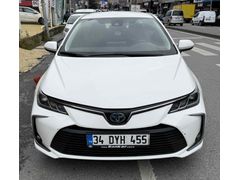 Sahibinden Toyota Corolla 1.8 Hybrid Dream 2021 Model 
