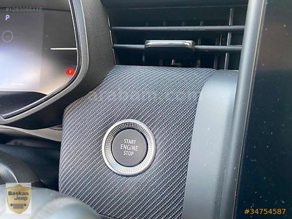 BAŞKAN JEEP'DEN HATASIZ BOYASIZ CLİO ESPRİT ALPİNE