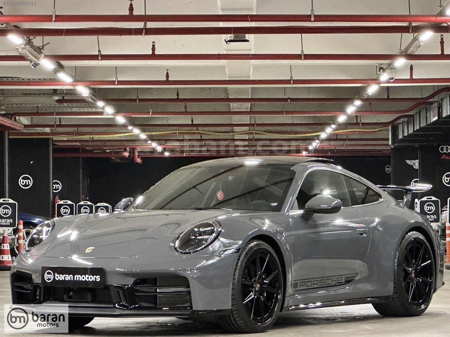 Galeriden Porsche 911 Carrera 2025 Model İstanbul 0 km Füme 3