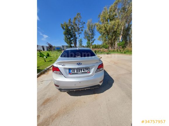 Sahibinden Hyundai Accent Blue 1.6 CRDI Mode Plus 2013 Model