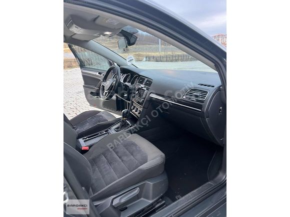2017MPDEL 132 BİN KM DE GOLF LANSMAN RENK