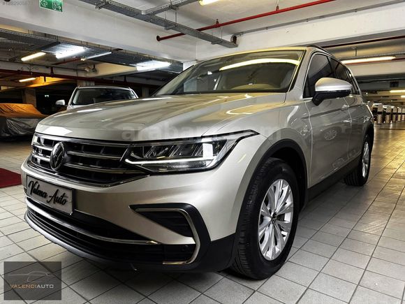 VALENCIAUTO ÖZEL RENK GERİ GÖRÜŞ KAMERASI SERVIS BAKIMLI 59.000K