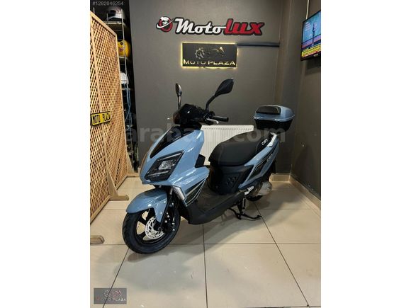 MOTO PLAZA'DAN 0 KM CSN ARREBOL