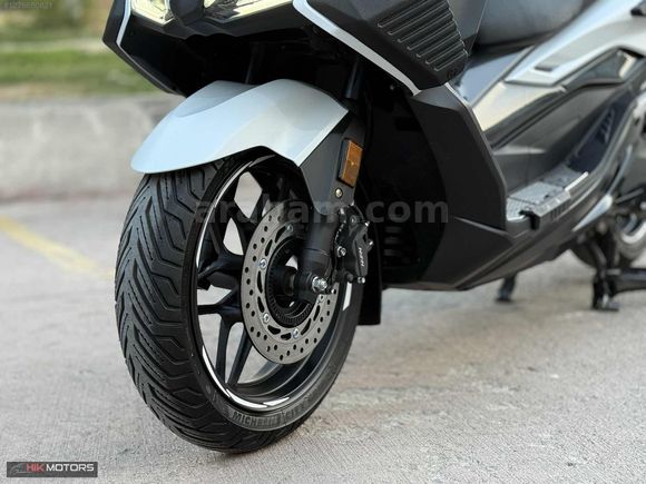 HiKMOTORs FORZA 250cc TFT EKRN ÇANTALI EXTRALI FULL AKSESUAR