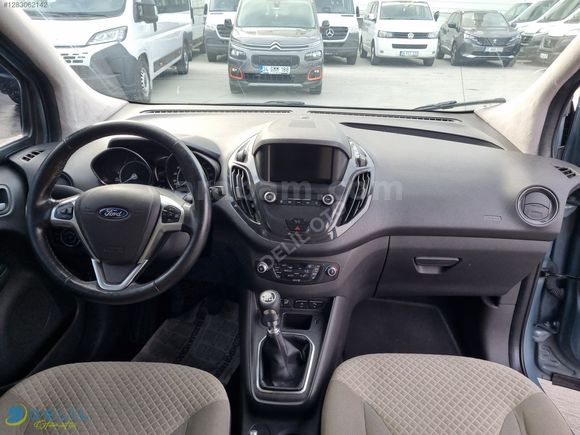 DELİL'DEN 2019 MODEL TITANIUM PLUS FORD COURİER