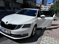 Memurdan Skoda Octavia 1.6 TDI Style 2018 Model 