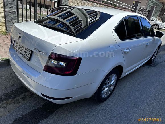 Memurdan Skoda Octavia 1.6 TDI Style 2018 Model 